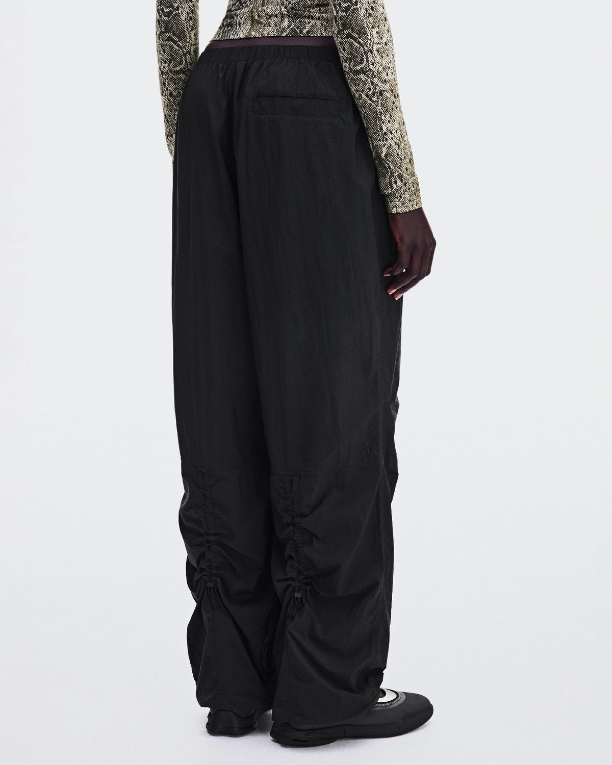 Ruched Lightweight Pants