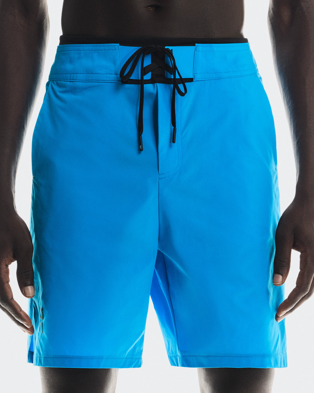 Performance Hybrid Short