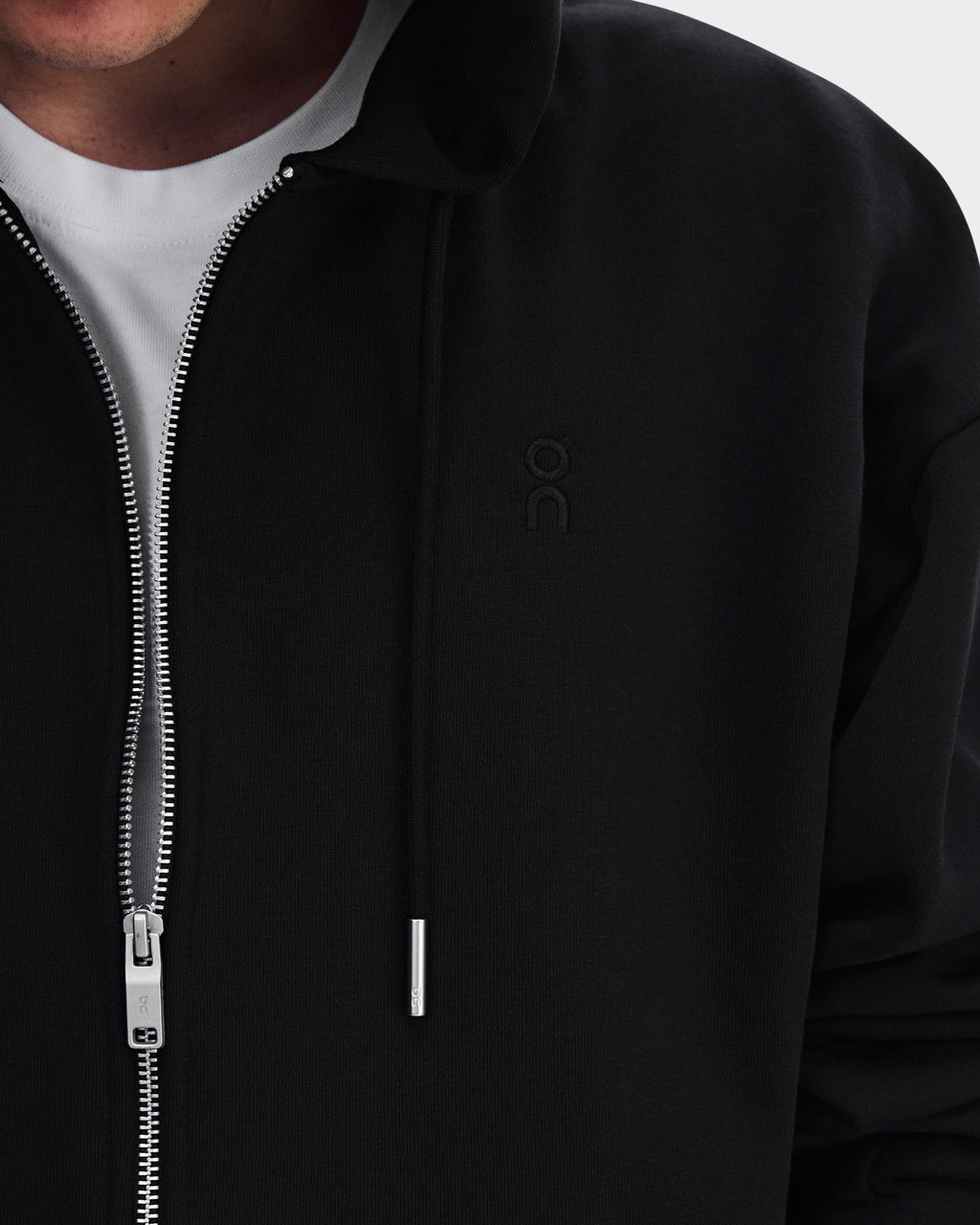 Club Collective Full Zip Runner