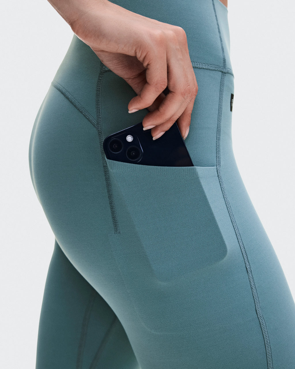 Studio Flared Pants 32"